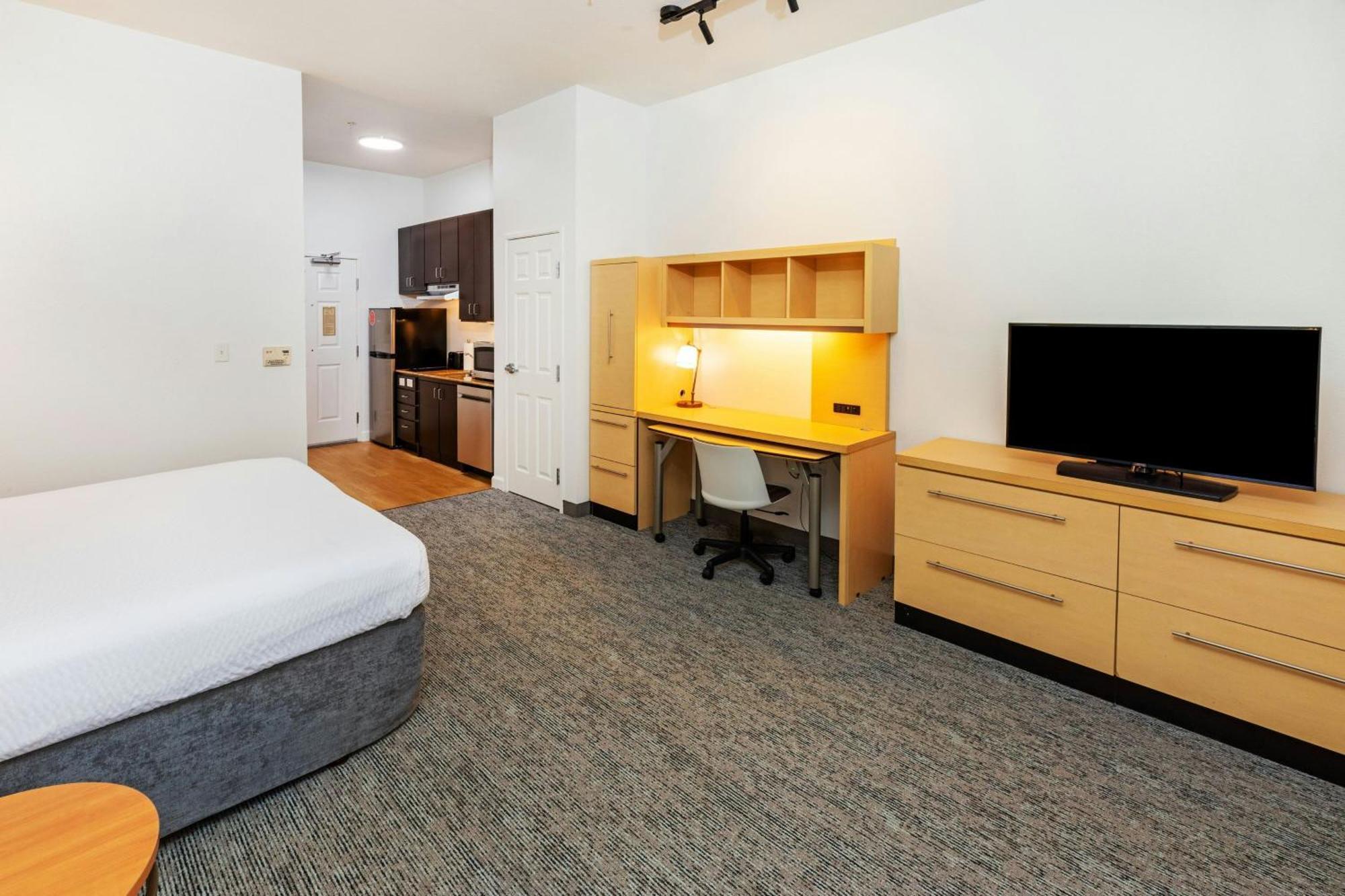 Towneplace Suites By Marriott Tulsa Broken Arrow Exterior foto